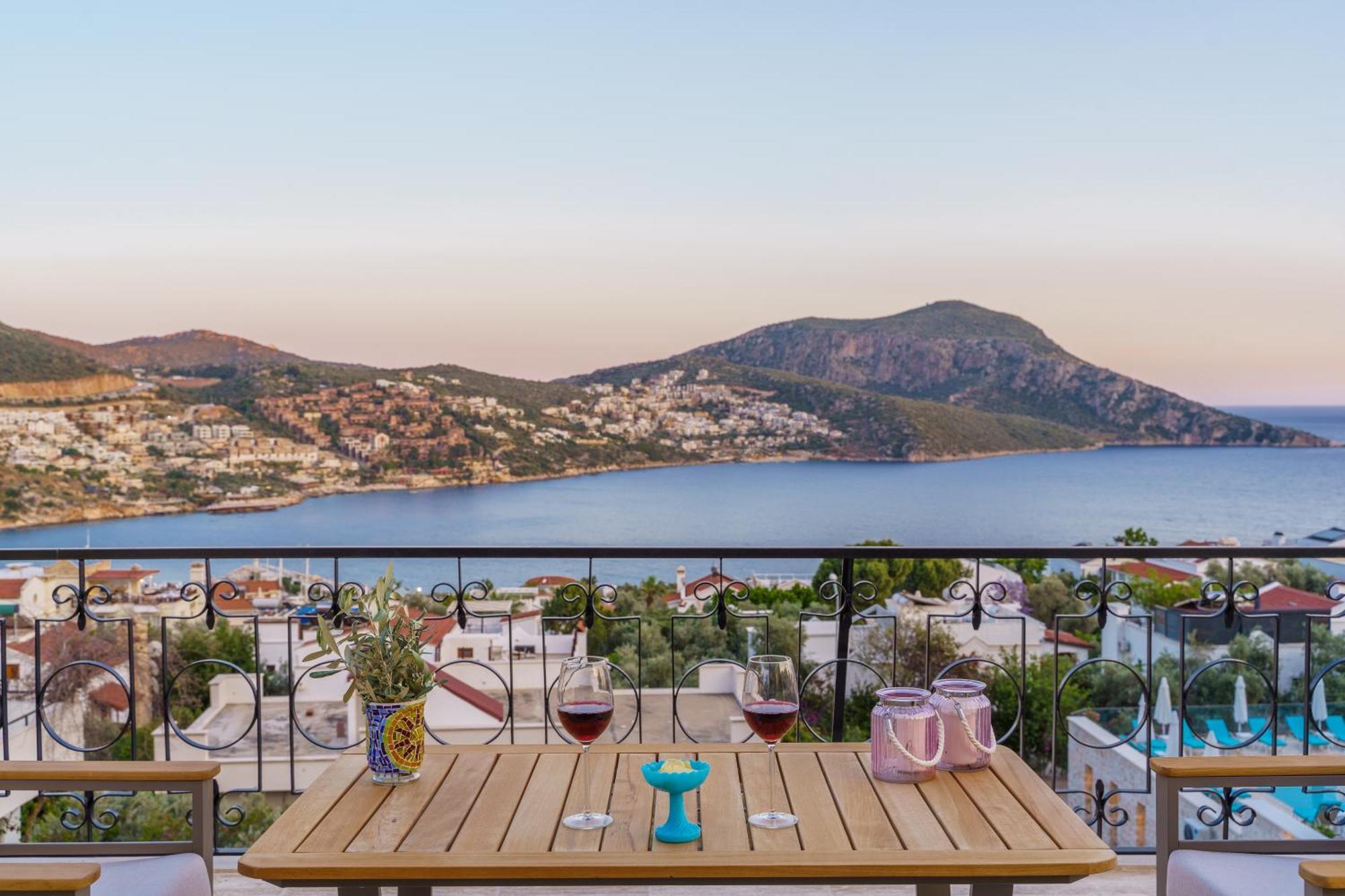 Villa Vista Mare Kalkan Eksteriør billede